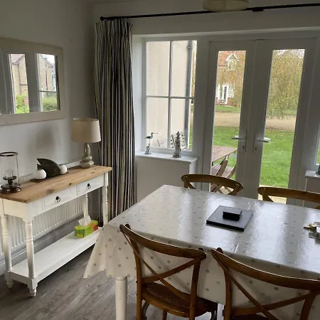 Vakantiehuis Lees Plaice - Part Of The The Bay Village With Pool, Gym And Direct Access, Pub, Restaurant, Tennis And Meadows Walks