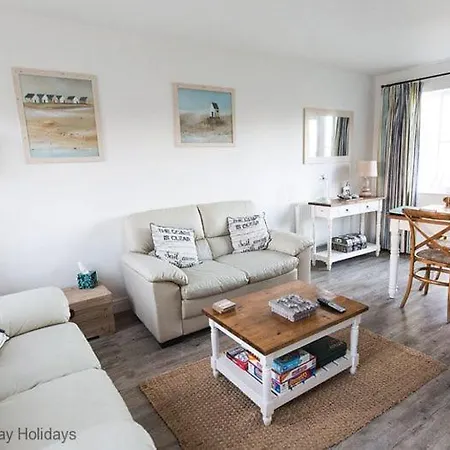 Lees Plaice - Part Of The The Bay Village With Pool, Gym And Direct Access, Pub, Restaurant, Tennis And Meadows Walks 펜션 *
