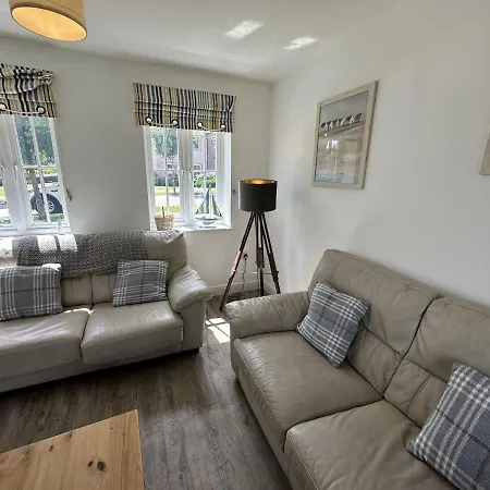 Lees Plaice - Part Of The The Bay Village With Pool, Gym And Direct Access, Pub, Restaurant, Tennis And Meadows Walks 펜션