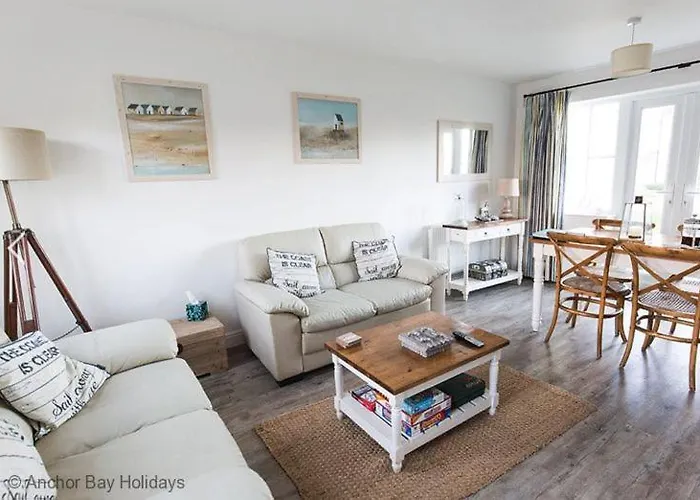 Lees Plaice - Part Of The The Bay Village With Pool, Gym And Direct Access, Pub, Restaurant, Tennis And Meadows Walks Hébergement de vacances *