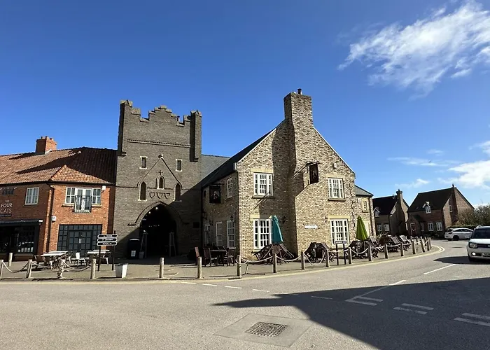 Lees Plaice - Part Of The The Bay Village With Pool, Gym And Direct Access, Pub, Restaurant, Tennis And Meadows Walks