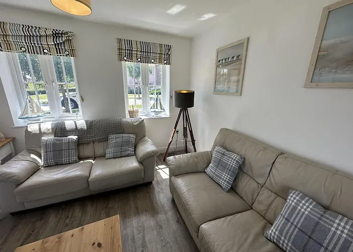 Lees Plaice - Part Of The The Bay Village With Pool, Gym And Direct Access, Pub, Restaurant, Tennis And Meadows Walks Hébergement de vacances